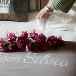 Maison Silvia Bed & Breakfast 4*
