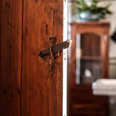 Alojamento de Acomodação e Pequeno-almoço Maison Silvia